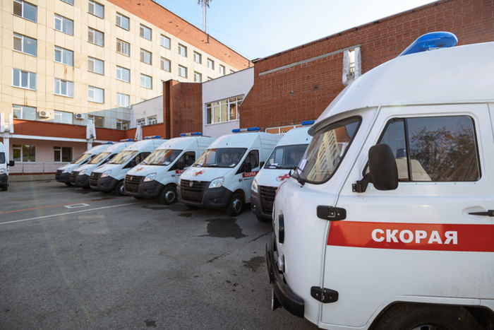 Пять екатеринбургских сотрудников скорой умерли от коронавируса