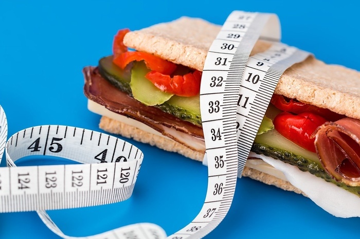 Диетологи развеяли главные мифы о похудении