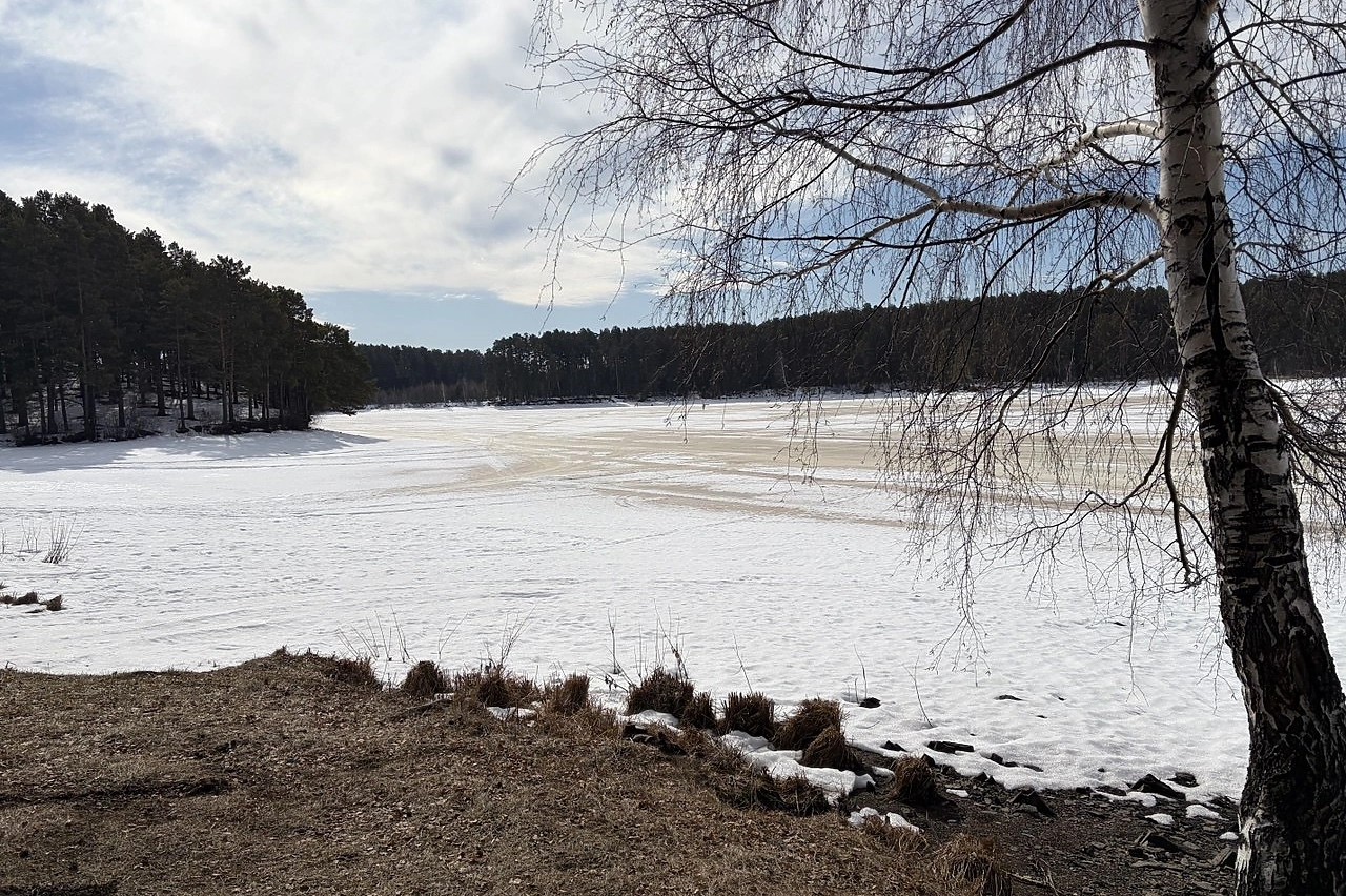 В Свердловской области из-за половодья деревни отрезаны от большой земли