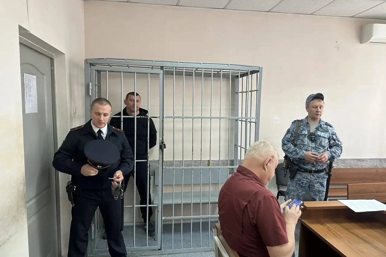 Директора транспортной компании, водитель которой насмерть сбил 4-х человек, арестовали