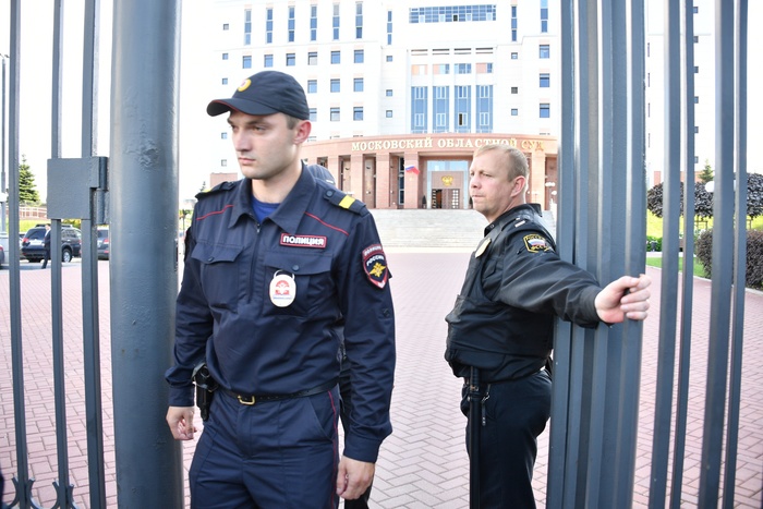 С формы российских стражей из экономии уберут надпись «Полиция»