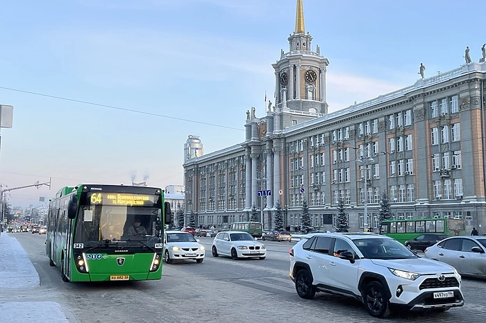 В Екатеринбурге сделают бесплатным проезд в общественном транспорте. Но не для всех