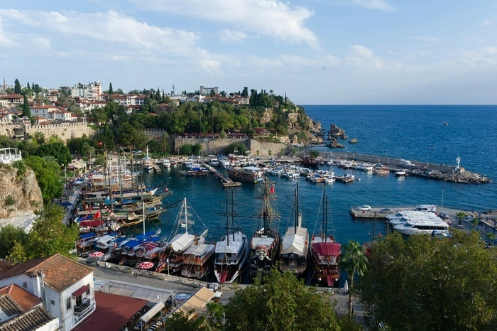 Россиян хотят пускать в Турцию по внутренним паспортам