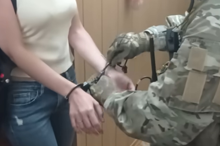 В Белгороде по подозрению в спонсировании ВСУ задержали волонтера