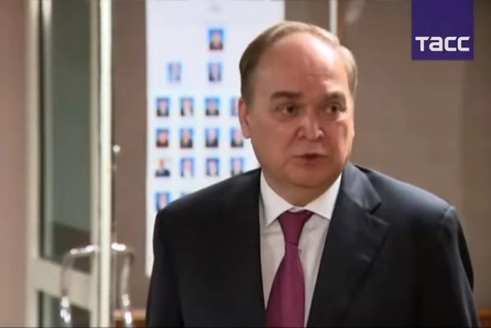 Москва хочет спасти отношения с США от «падения в пропасть»