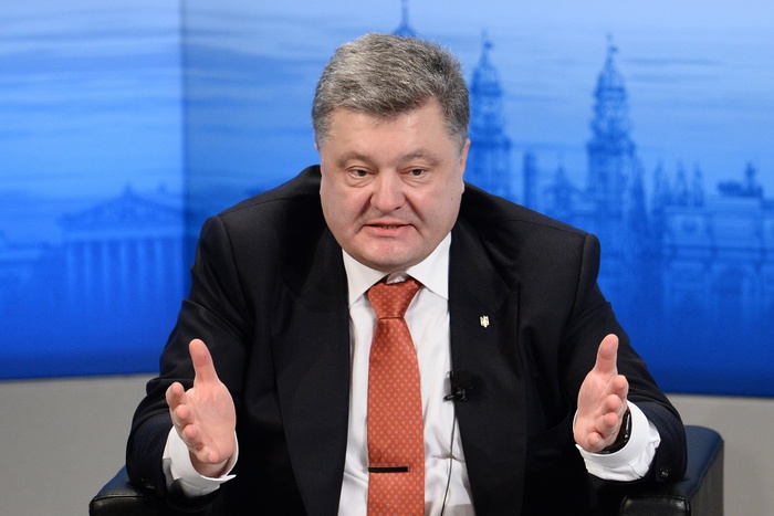Порошенко пообещал вернуть Донбасс за год