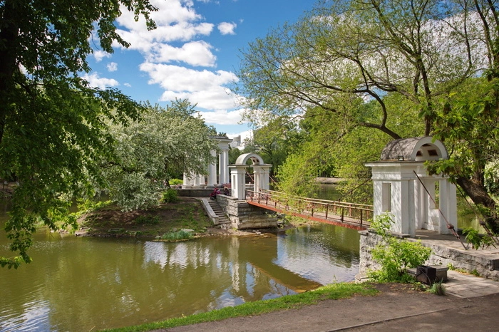 Областные власти увеличили траты на скверы, дворы и улицы Екатеринбурга