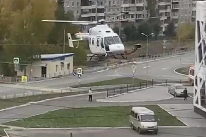 В Качканаре санитарный вертолёт перепутал зону посадки