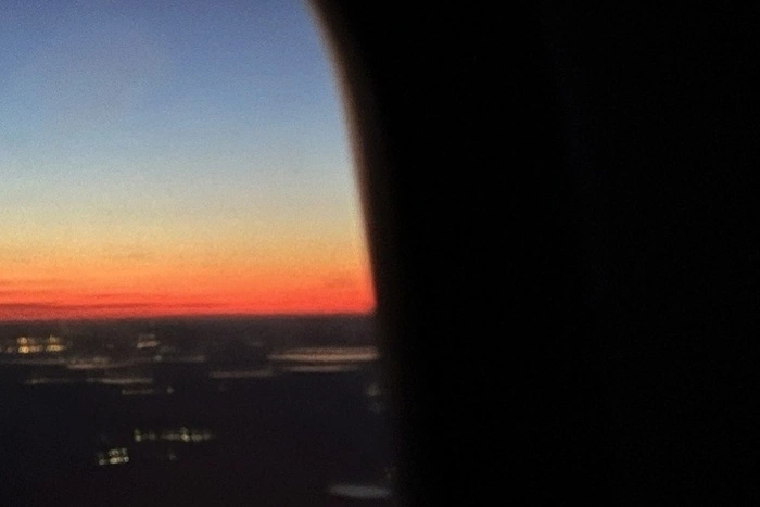 Вылетевший из Екатеринбурга самолёт экстренно приземлился в Москве из-за поломки