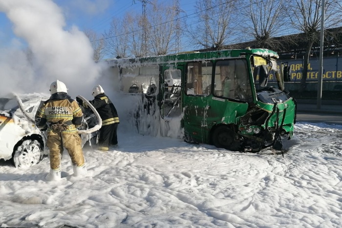 ДТП в Екатеринбурге: 7 пострадавших