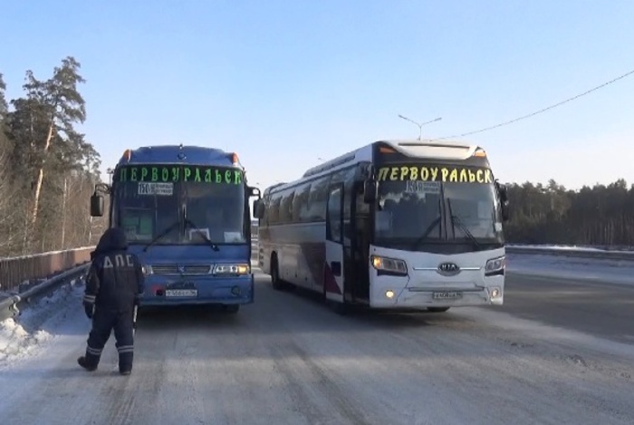 Всплеск ДТП с участием общественного транспорта произошел на уральских трассах