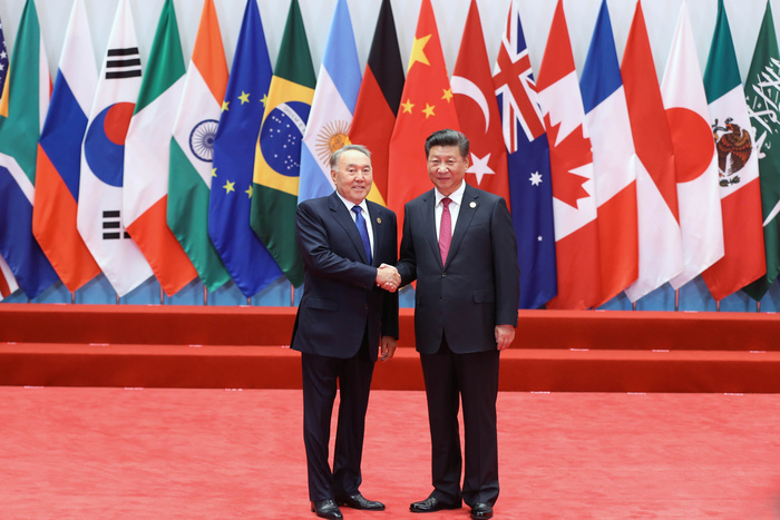 В Киеве позавидовали посетившему саммит G20 президенту Казахстана