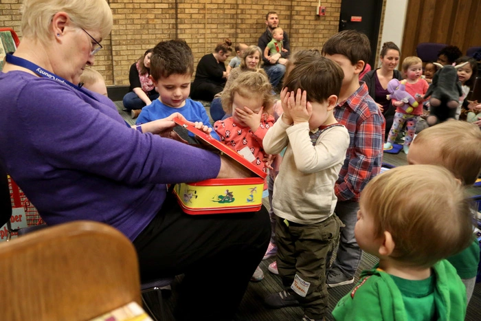 Наивная записка в российском подъезде растрогала пользователей сети