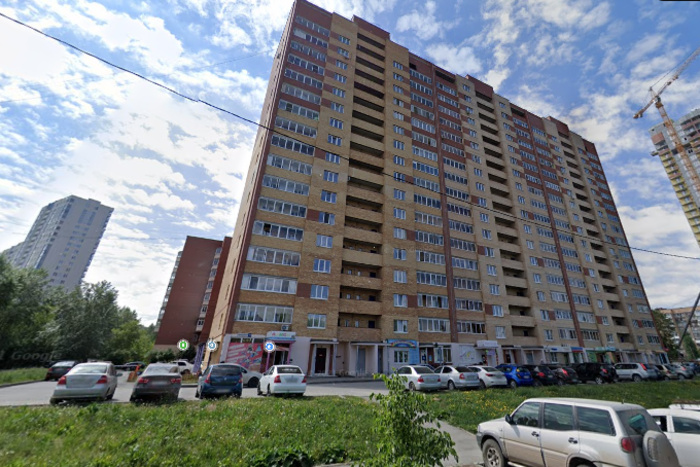 В Екатеринбурге председатель ТСЖ на две недели отключил горячую воду в соседнем доме
