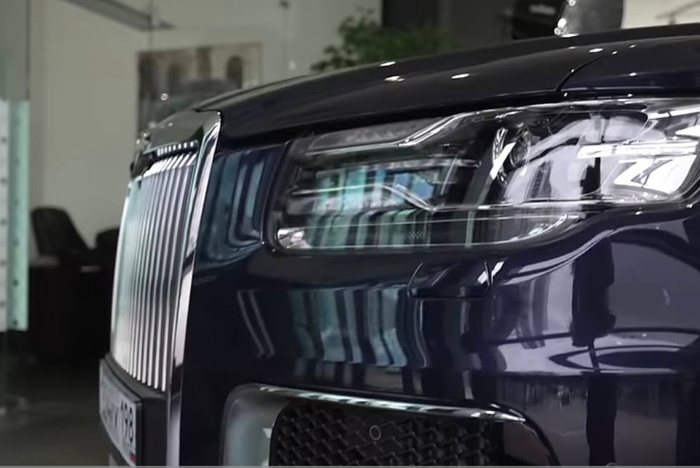 В Верхнюю Пышму доставили автомобиль из кортежа Владимира Путина