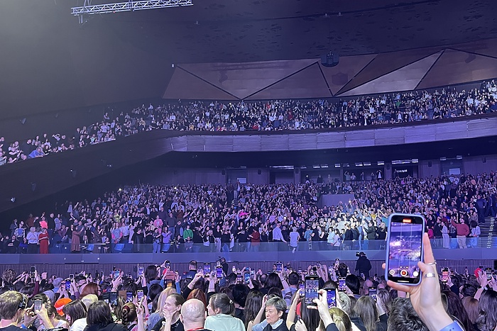 Билеты до 50 тысяч рублей: звездные артисты массово едут на гастроли в Екатеринбург