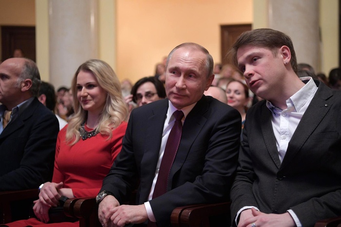 Кремль подготовится к выдвижению Путина в президенты в последний раз