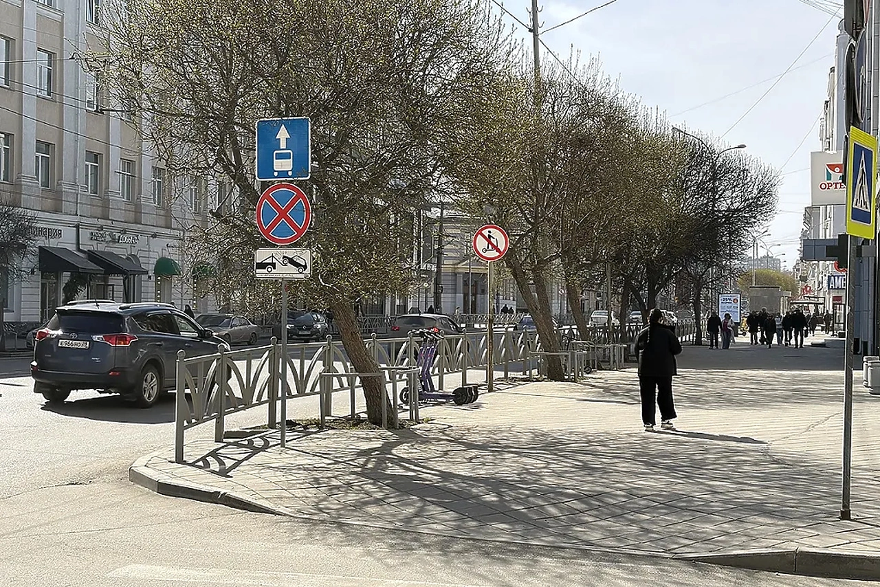 В Екатеринбурге запретили движение электросамокатов на новых участках дорог