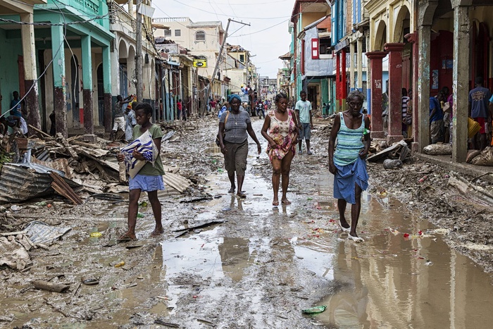 ООН предупредила о массовых изнасилованиях на Гаити после урагана