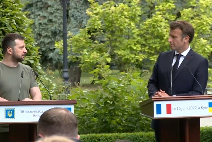 Высокопоставленный источник в ЕС назвал условия снятия санкций с России