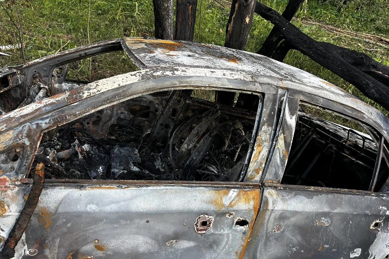 Пьяный свердловчанин и его пассажир чудом выжили в загоревшейся после ДТП машине