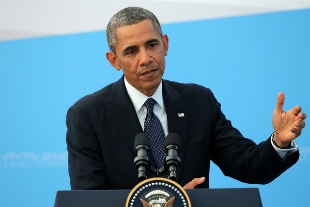 Обама заявил, что благодаря США экономика России «разорвана в клочья»
