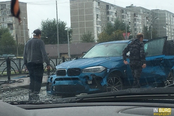 Дождь стал причиной нескольких вчерашних ДТП в Екатеринбурге