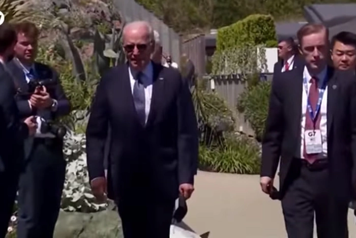 Байден назвал условия вступления Украины в НАТО