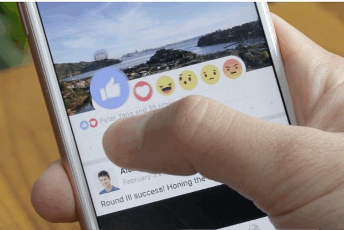 Facebook ввела пять альтернатив кнопке «лайк»