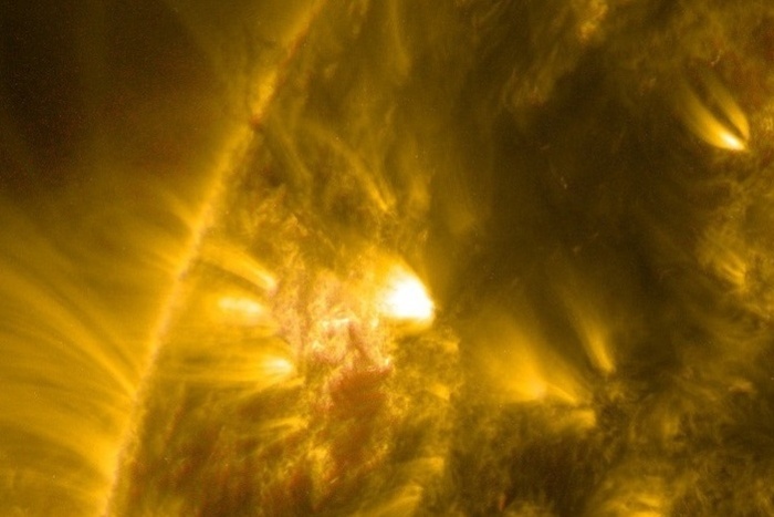 Мощнейшая за годы вспышка произошла на Солнце. Какие последствия?