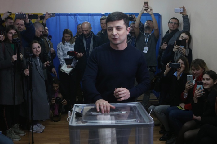 На выборах в Украине лидирует Зеленский