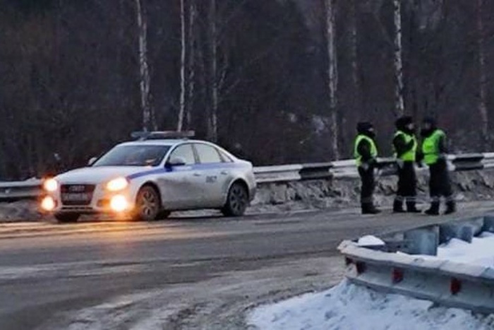 Свердловские полицейские расстреляли колёса автомобиля во время погони