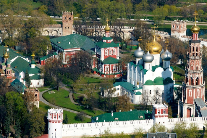 Восстановление колокольни Новодевичьего монастыря займет больше месяца