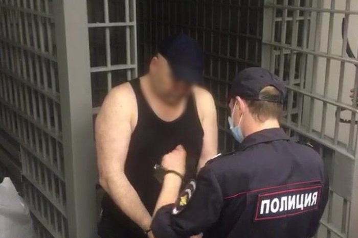 В Екатеринбурге будут судить преступника, который изнасиловал и убил женщину и двух девочек