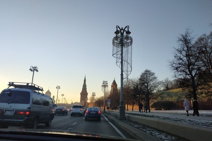 В Москве зарезали VIP-таксиста на Mercedes