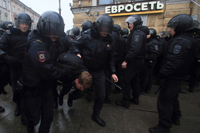 Дмитрий Стровский: «У нас даже критика Навального какая-то убогая»