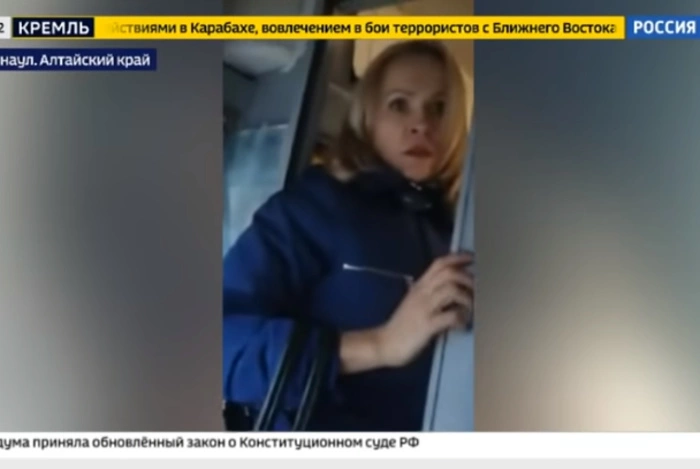 В Барнауле ковид-диссиденты устроили коллективный скандал в трамвае