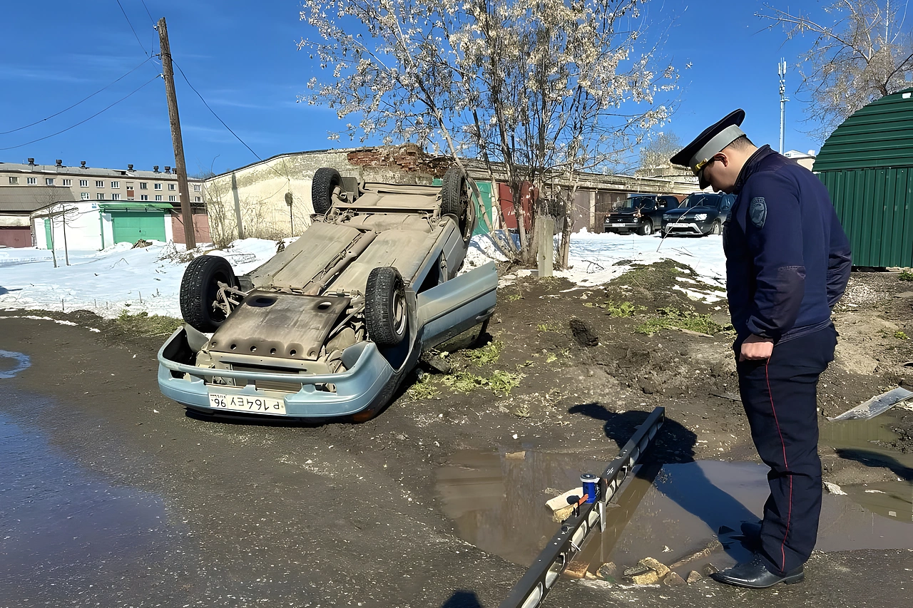 Названы дороги, где в Свердловской области и в Екатеринбурге происходит больше всего ДТП
