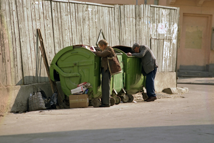 Свердловские власти наглядно показали, на что потратили деньги за вывоз мусора