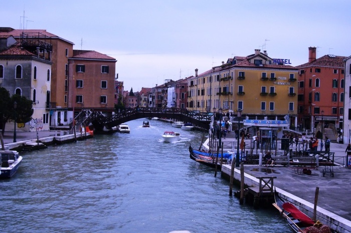 Жители Венеции потребовали ограничить количество туристов в городе