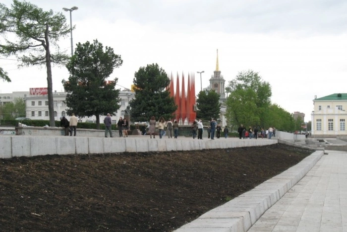 Альшевских попросил Высокинского вернуть Краснознаменную группу на Плотинку