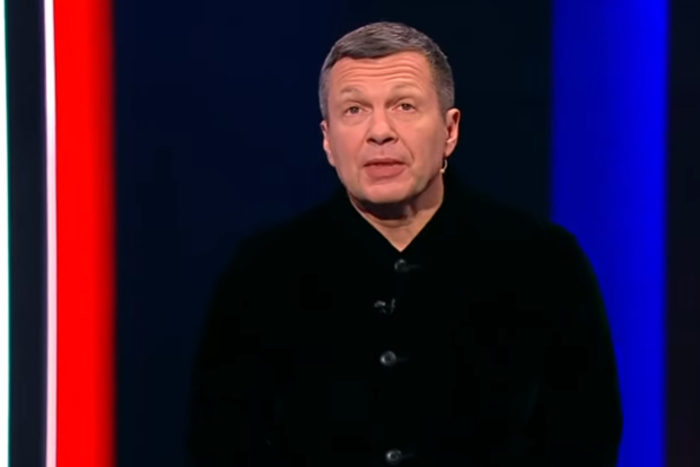Телеведущий Соловьев ответил на требование отстранить его от эфира