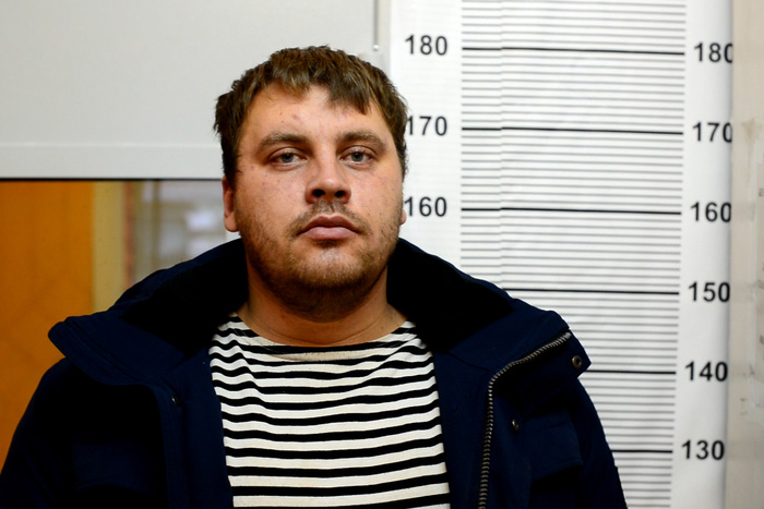 Задержан водитель, напавший с «топором-мачете» на УАЗ в центре Екатеринбурга