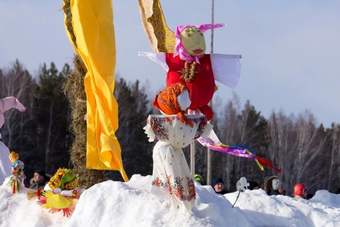 Екатеринбург всю неделю будет праздновать Масленицу
