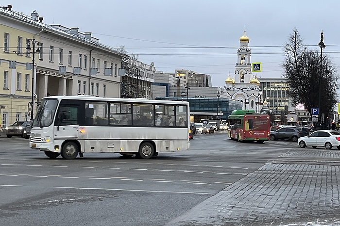 Общественный транспорт Екатеринбурга изменит график работы