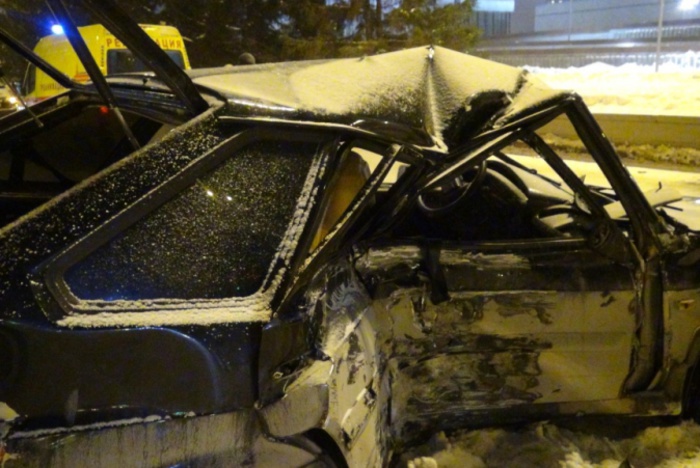 Девушка-пассажир погибла в аварии на улице Бориса Ельцина в Екатеринбурге