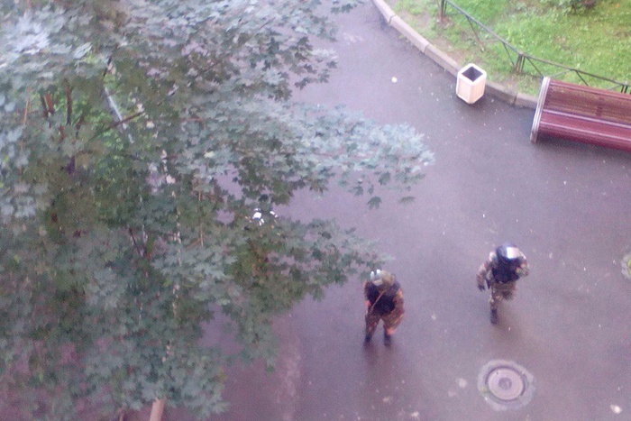 В ходе спецоперации в Петербурге задержали троих боевиков