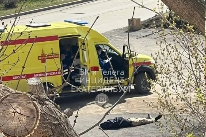В Екатеринбурге на Фестивальной обнаружили труп