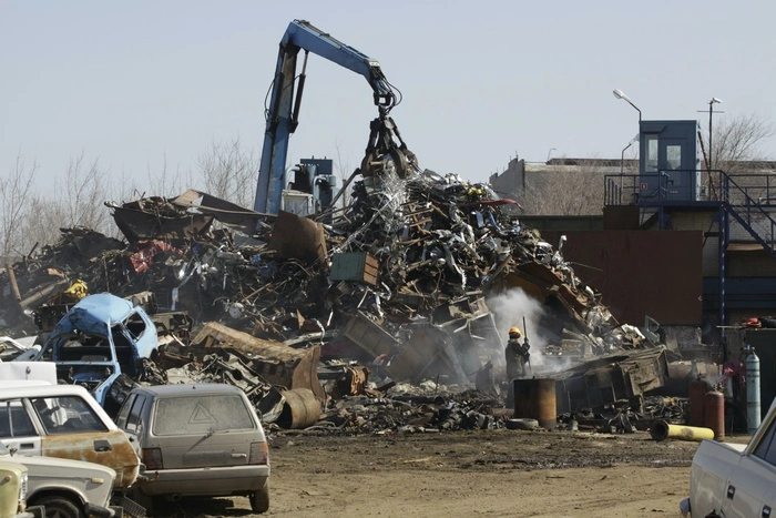 На Урале собиратель металлолома жестого убил «конкурента» его же вилами