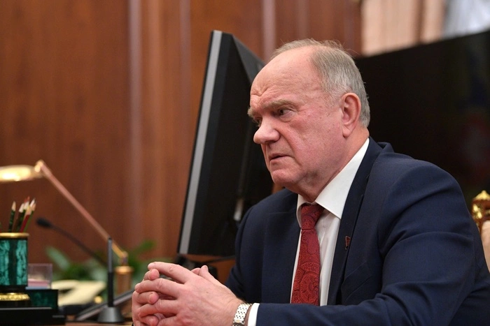 Зюганов назвал Навального «трезвым Ельциным»